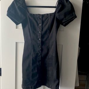 Size medium. Forever 21. Like new, worn once.